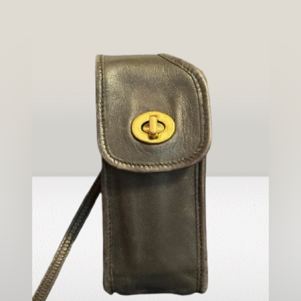 Coach Vintage cell phone case #4512